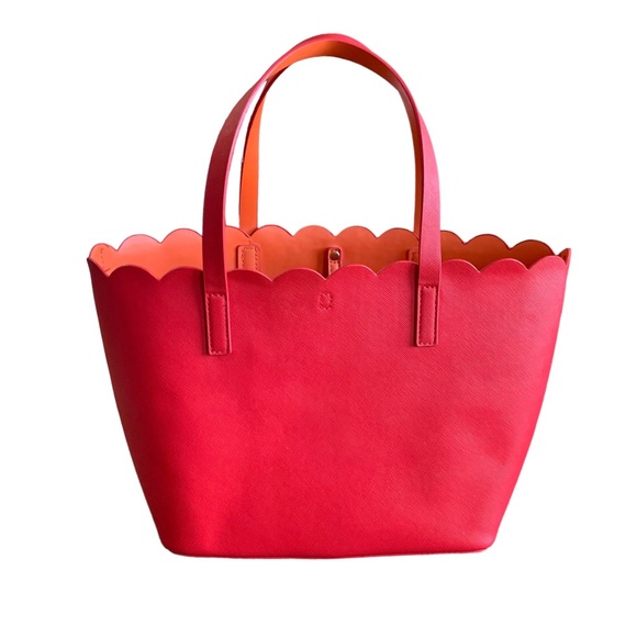 KELLY & KATIE CORAL BUCKET BAG - Picture 13 of 14